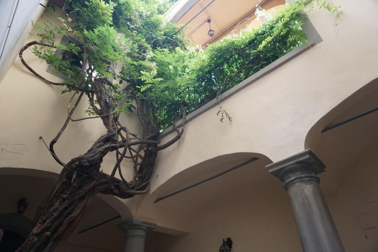 Fiorenza Boutique Apartment Florence Ngoại thất bức ảnh